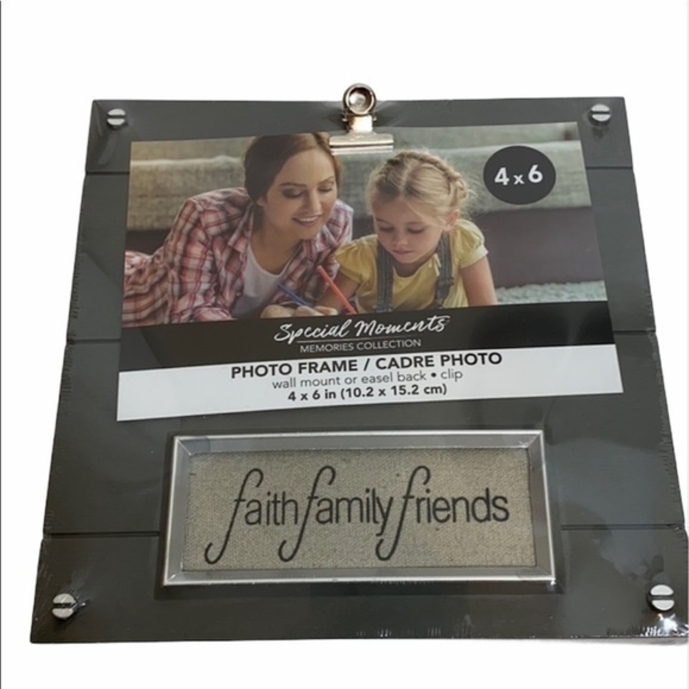 Faith Family Friends Picture Frame. NWT